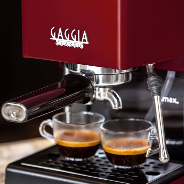 Cafetera Gaggia New Classic Color rojo